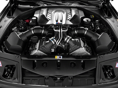 2014 BMW M5 4dr Sdn