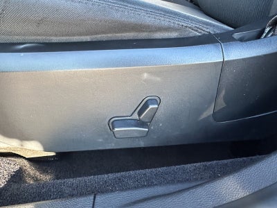 2013 Chrysler 200 4dr Sdn Touring