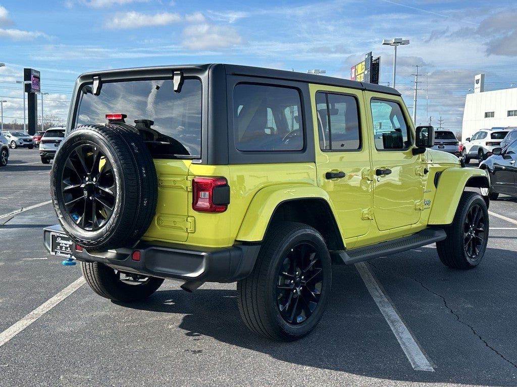 2023 Jeep Wrangler 4xe Sahara 4x4