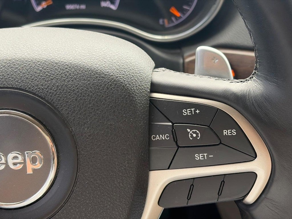 2016 Jeep Grand Cherokee 4WD 4dr Laredo