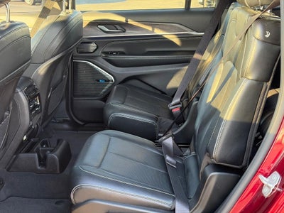 2022 Jeep Grand Cherokee L Overland 4x4