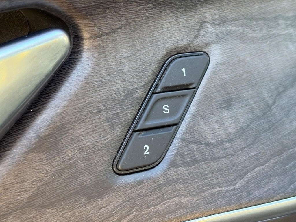 2022 Jeep Grand Cherokee L Overland 4x4