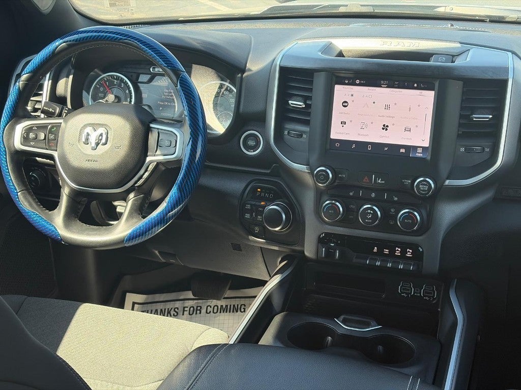 2022 RAM 1500 Big Horn 4x4 Crew Cab 5'7" Box