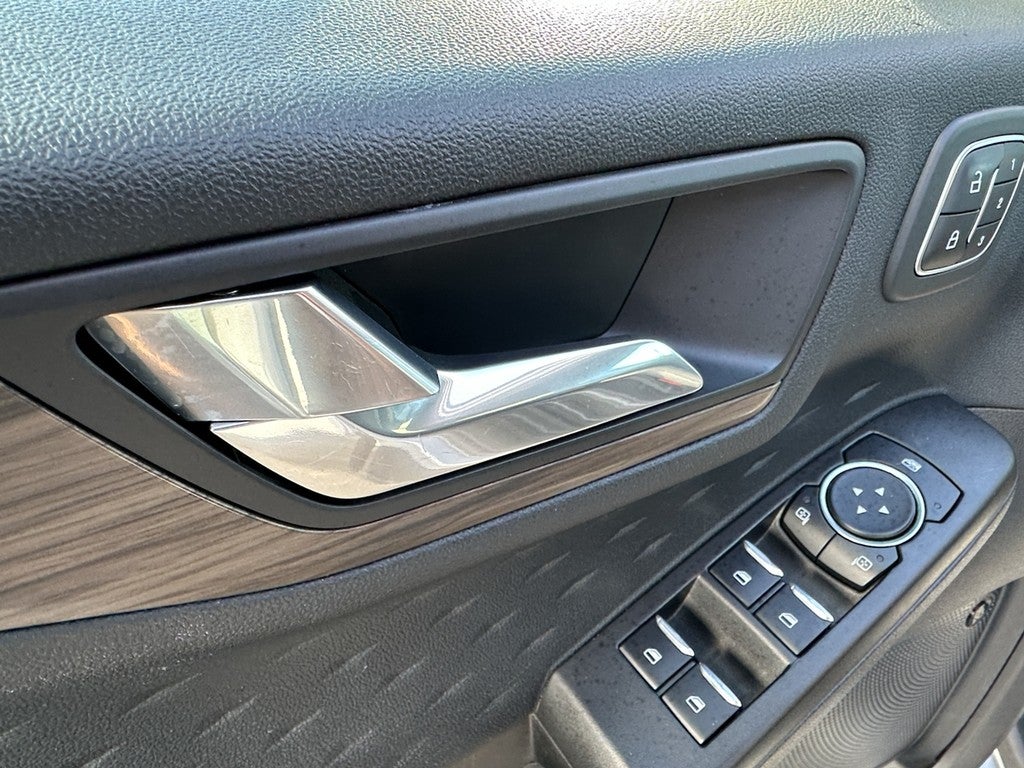 2020 Ford Escape Titanium AWD