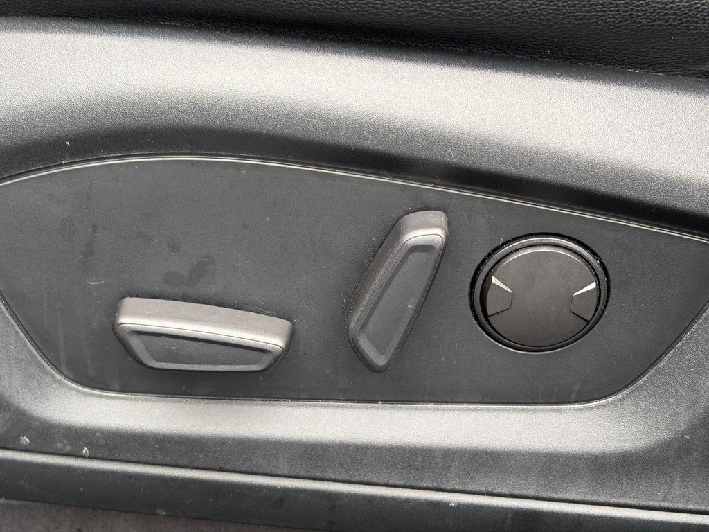 2020 Ford Explorer XLT 4WD