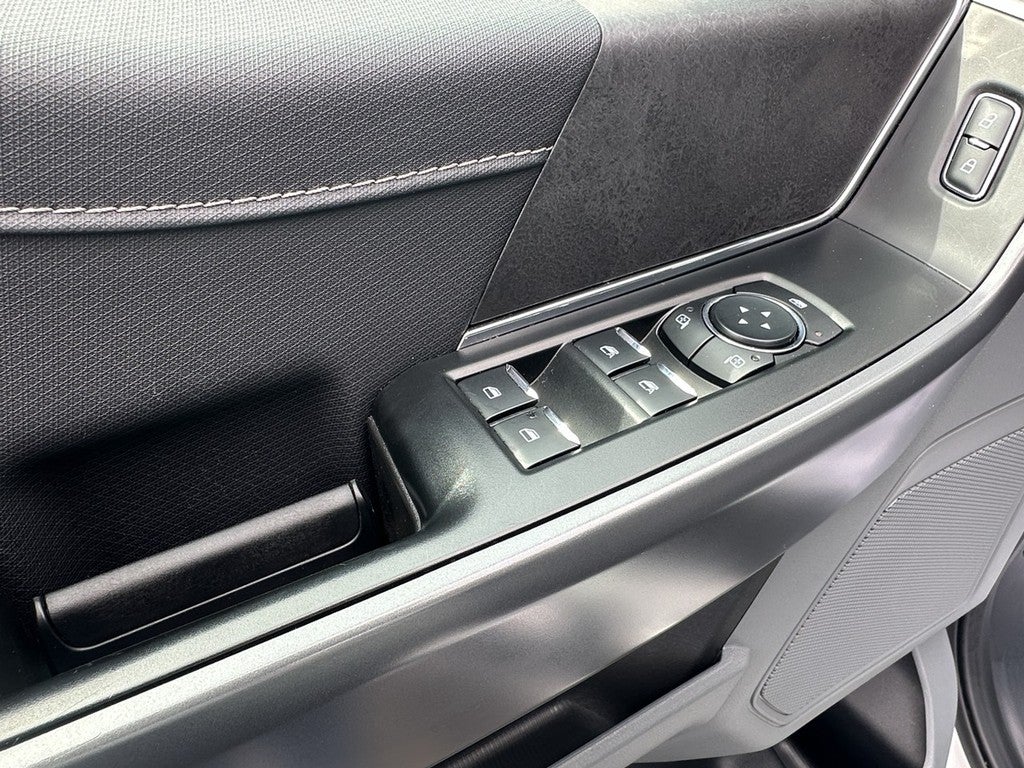 2025 Ford F-150 XLT 4WD SuperCrew Box