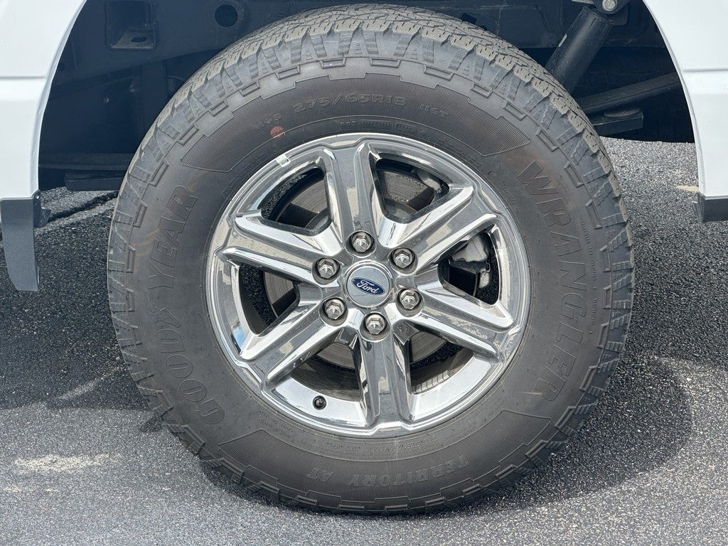 2025 Ford F-150 XLT 4WD SuperCrew Box