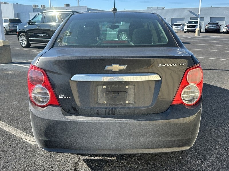 2015 Chevrolet Sonic 4dr Sdn Auto LT