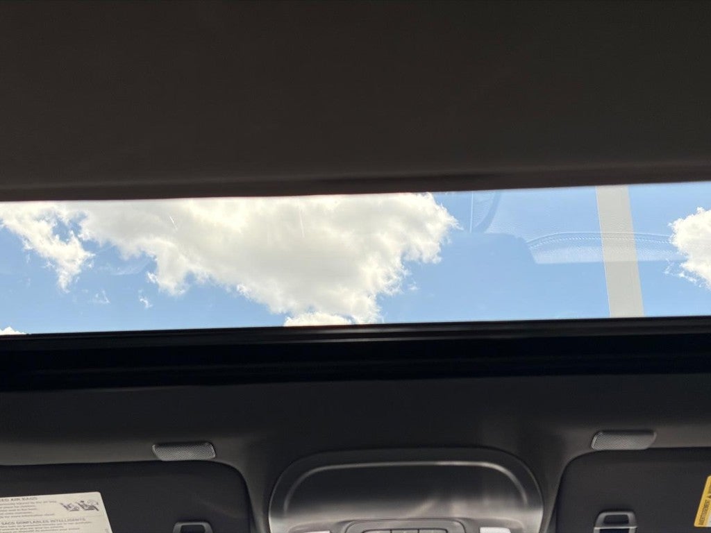 2023 Cadillac CT4 4dr Sdn Premium Luxury