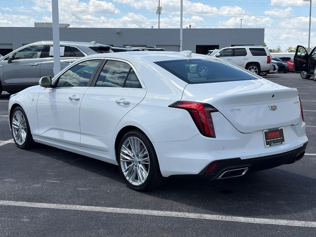 2023 Cadillac CT4 4dr Sdn Premium Luxury