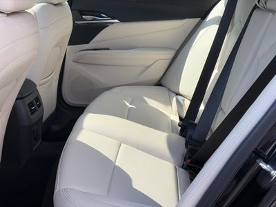 2023 Cadillac CT4 4dr Sdn Luxury