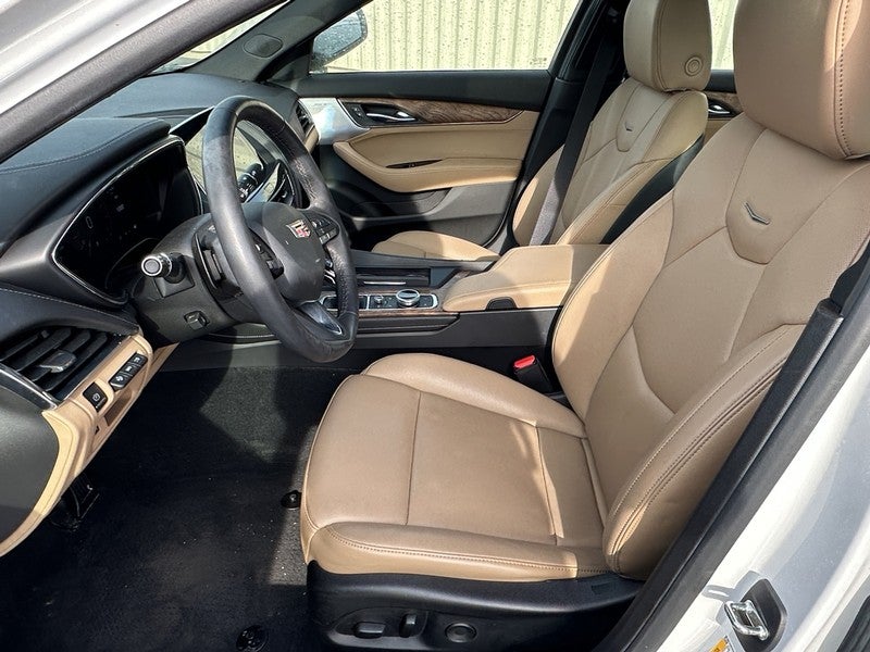 2023 Cadillac CT5 4dr Sdn Premium Luxury