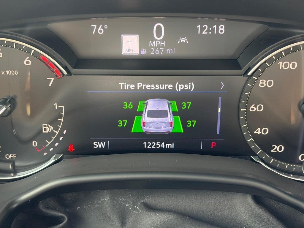 2023 Cadillac CT5 4dr Sdn Luxury