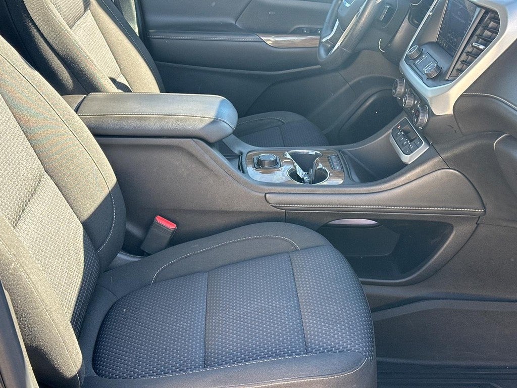 2022 GMC Acadia AWD 4dr SLE