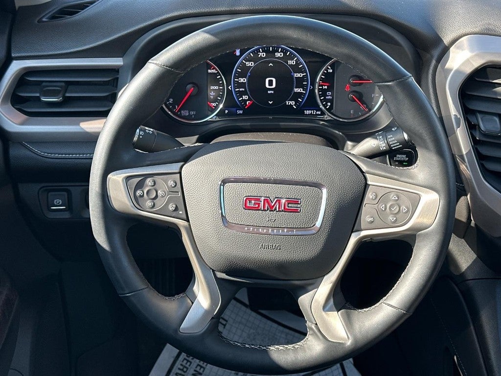 2023 GMC Acadia AWD 4dr Denali