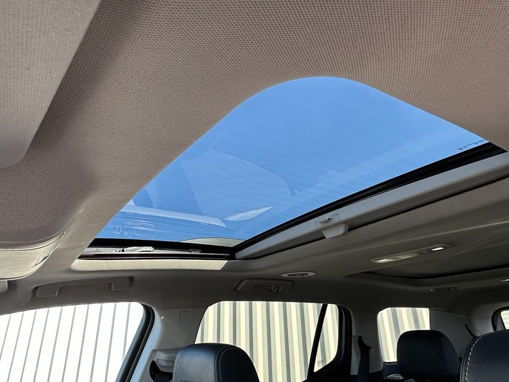 2023 GMC Acadia AWD 4dr Denali