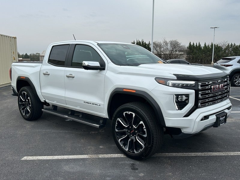 2025 GMC Canyon 4WD Crew Cab Denali