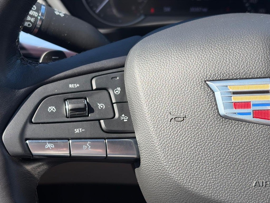 2023 Cadillac XT4 FWD 4dr Luxury