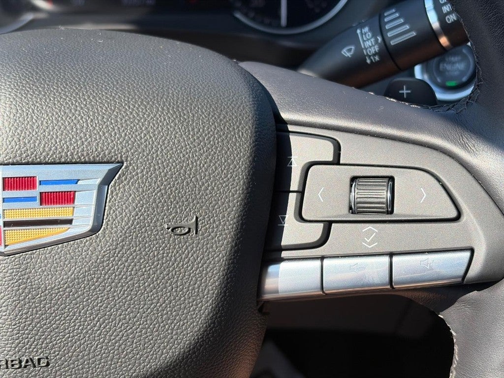 2023 Cadillac XT4 FWD 4dr Luxury