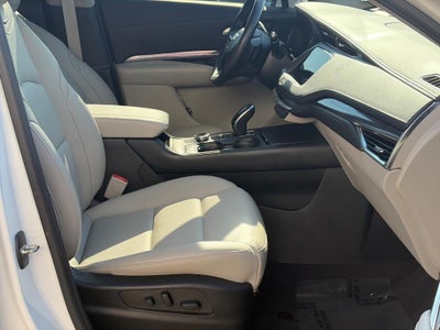2022 Cadillac XT4 FWD 4dr Luxury