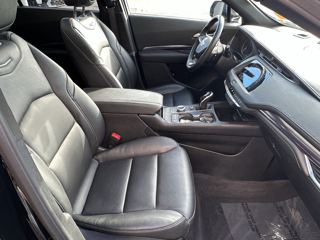 2023 Cadillac XT4 AWD 4dr Luxury