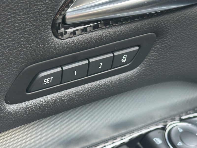 2021 Cadillac XT4 FWD 4dr Premium Luxury