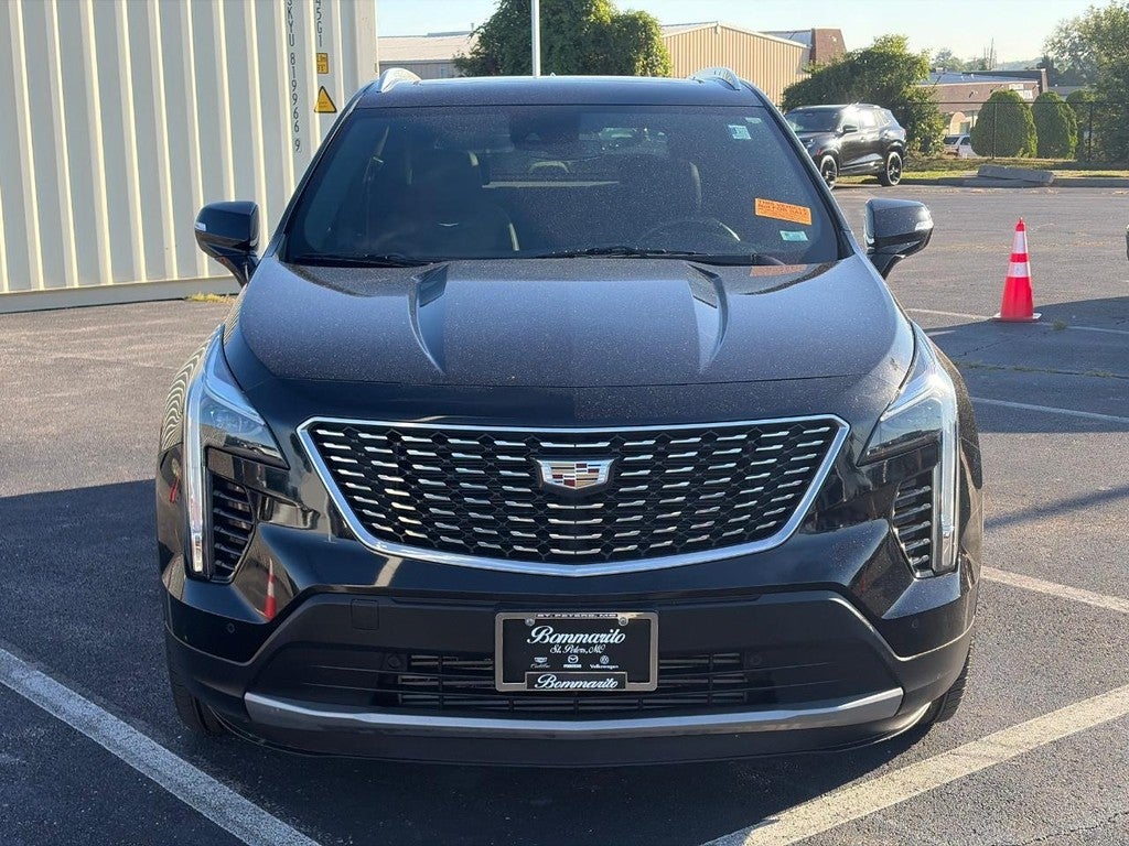 2021 Cadillac XT4 FWD 4dr Premium Luxury