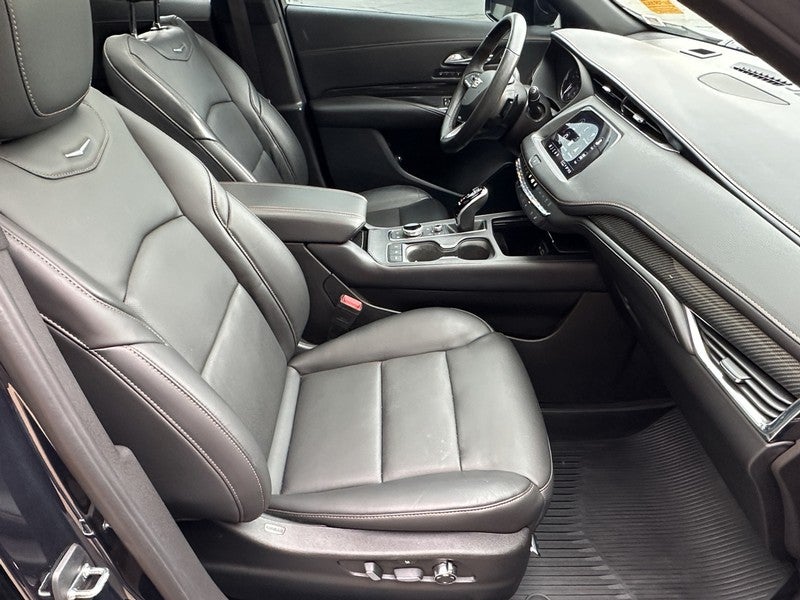 2023 Cadillac XT4 AWD 4dr Sport