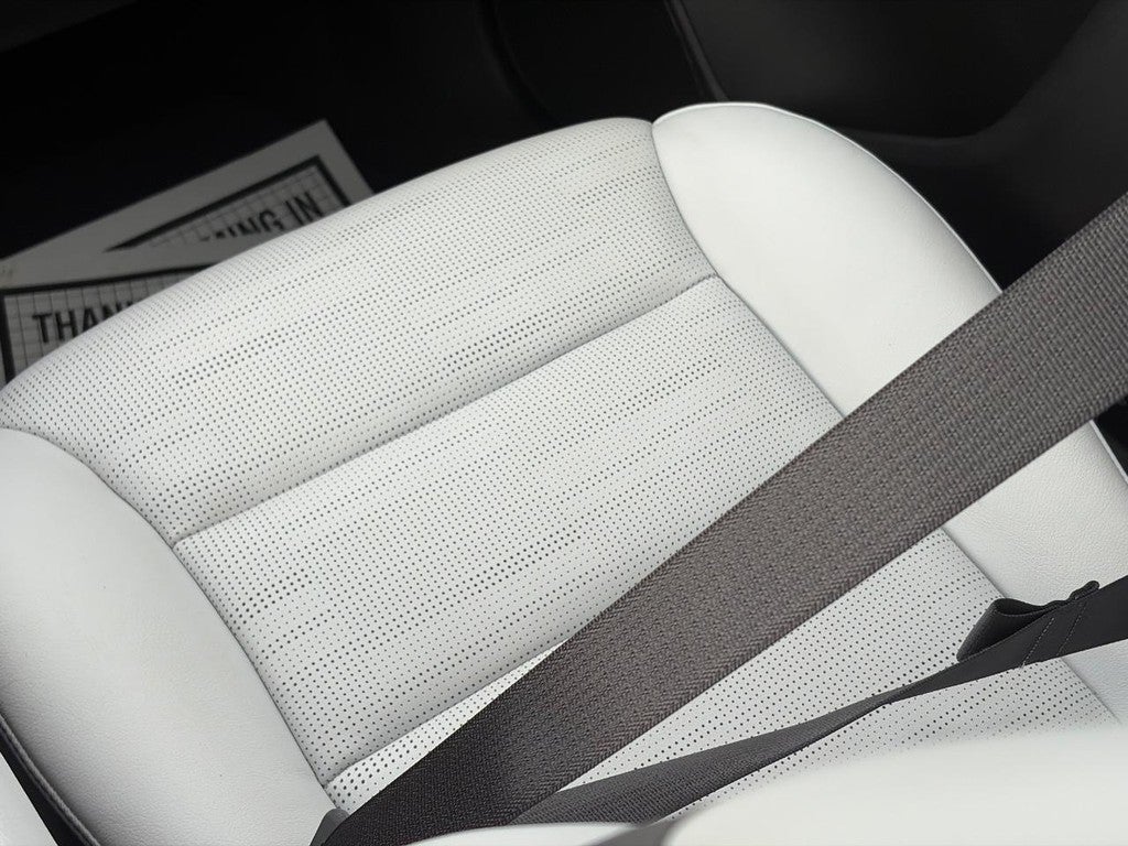 2024 Cadillac XT4 AWD 4dr Sport