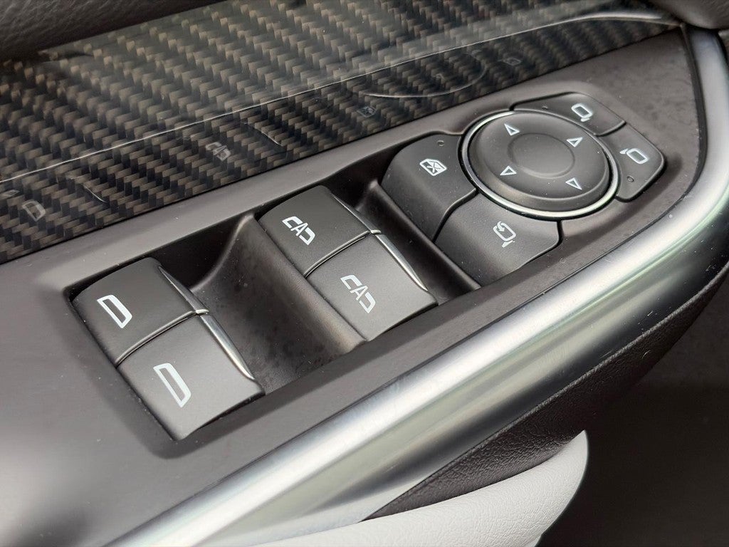2024 Cadillac XT4 AWD 4dr Sport