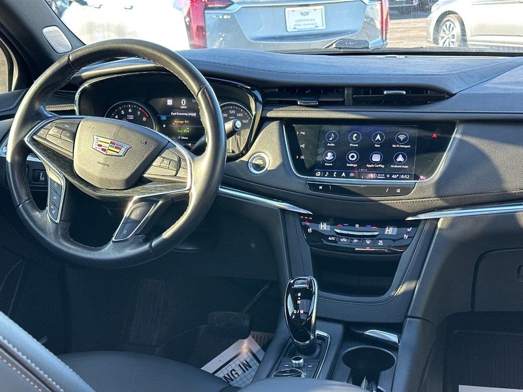 2022 Cadillac XT5 FWD 4dr Premium Luxury
