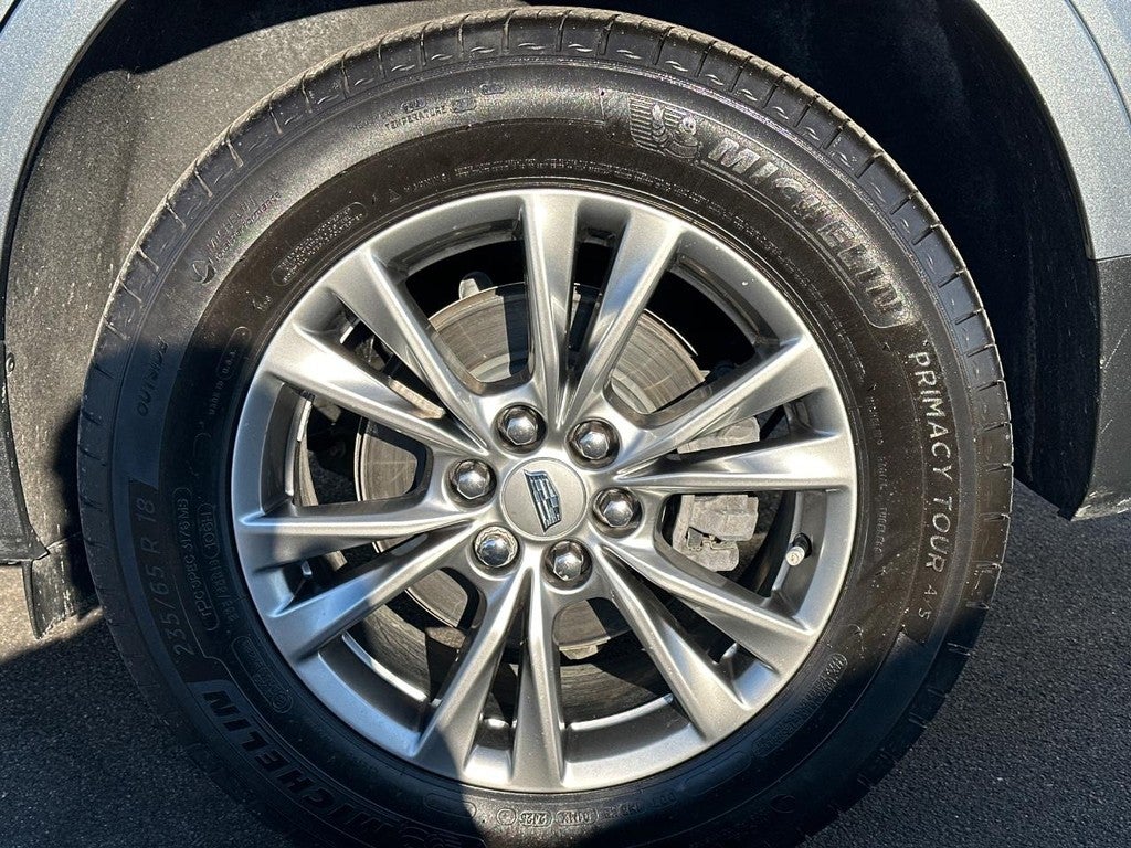 2022 Cadillac XT5 FWD 4dr Premium Luxury