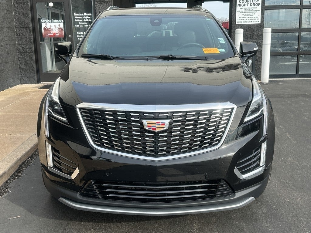 2025 Cadillac XT5 FWD 4dr Premium Luxury