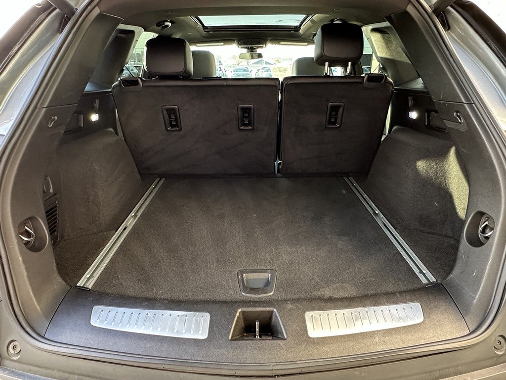 2025 Cadillac XT5 FWD 4dr Premium Luxury