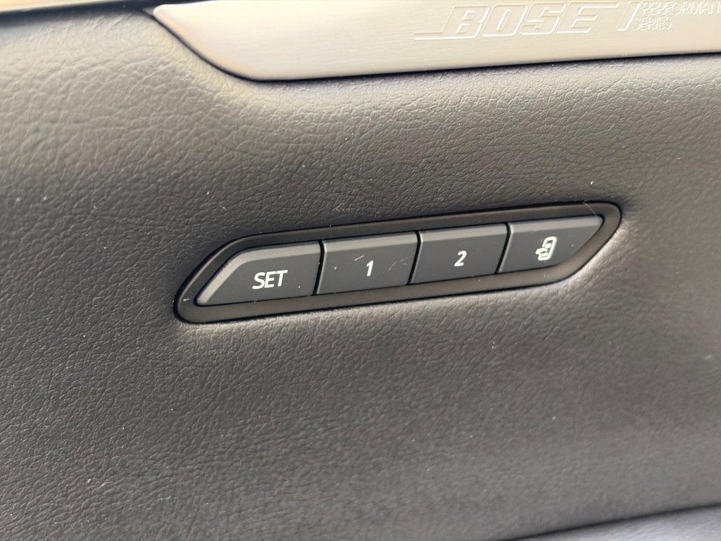 2025 Cadillac XT5 AWD 4dr Premium Luxury