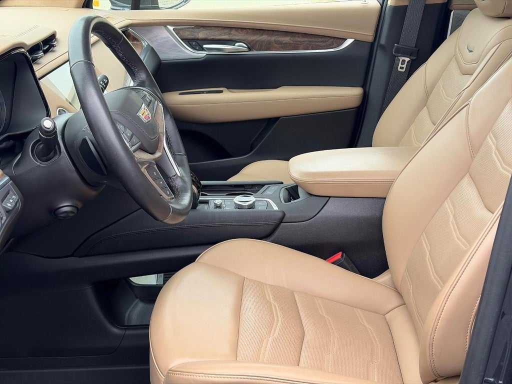 2023 Cadillac XT5 AWD 4dr Premium Luxury