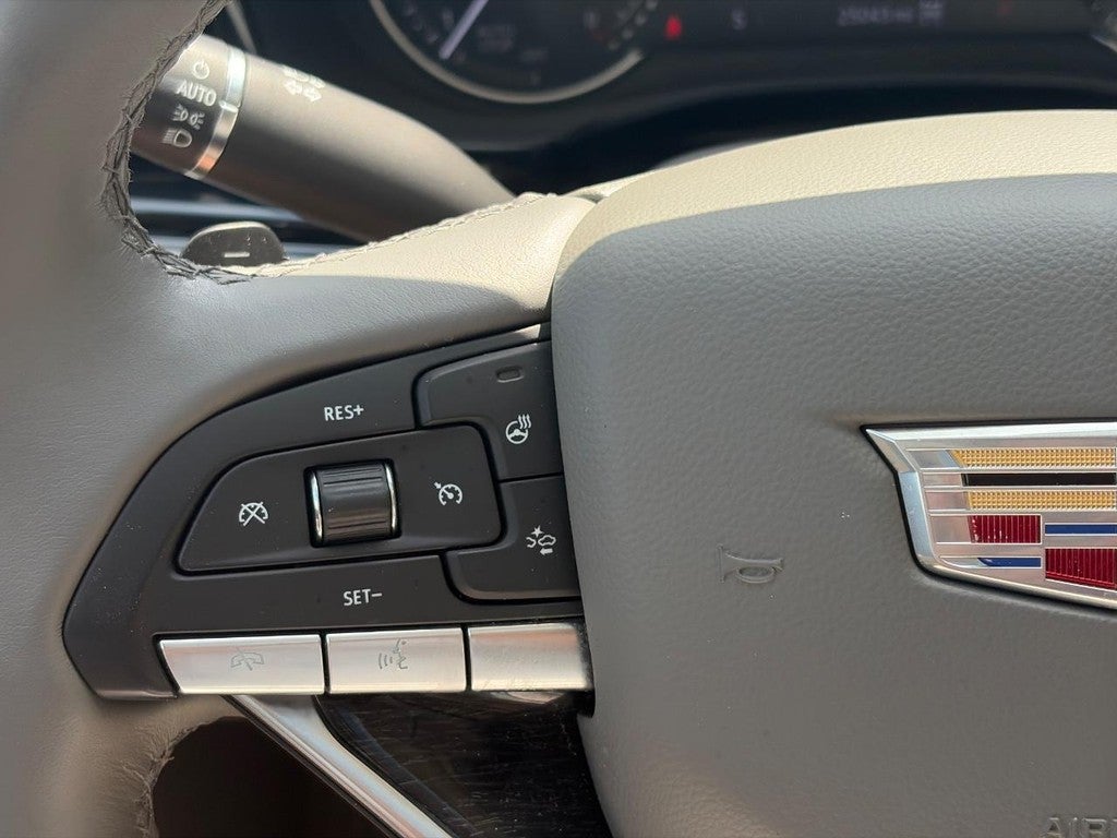 2023 Cadillac XT6 AWD 4dr Premium Luxury
