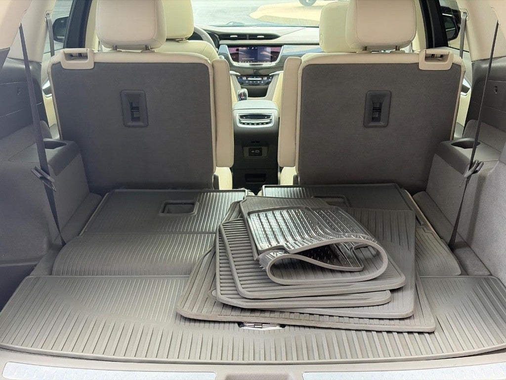 2023 Cadillac XT6 AWD 4dr Premium Luxury
