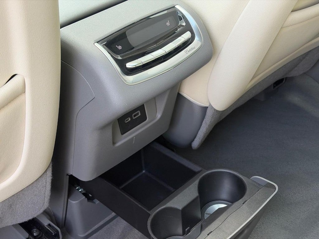 2023 Cadillac XT6 AWD 4dr Premium Luxury