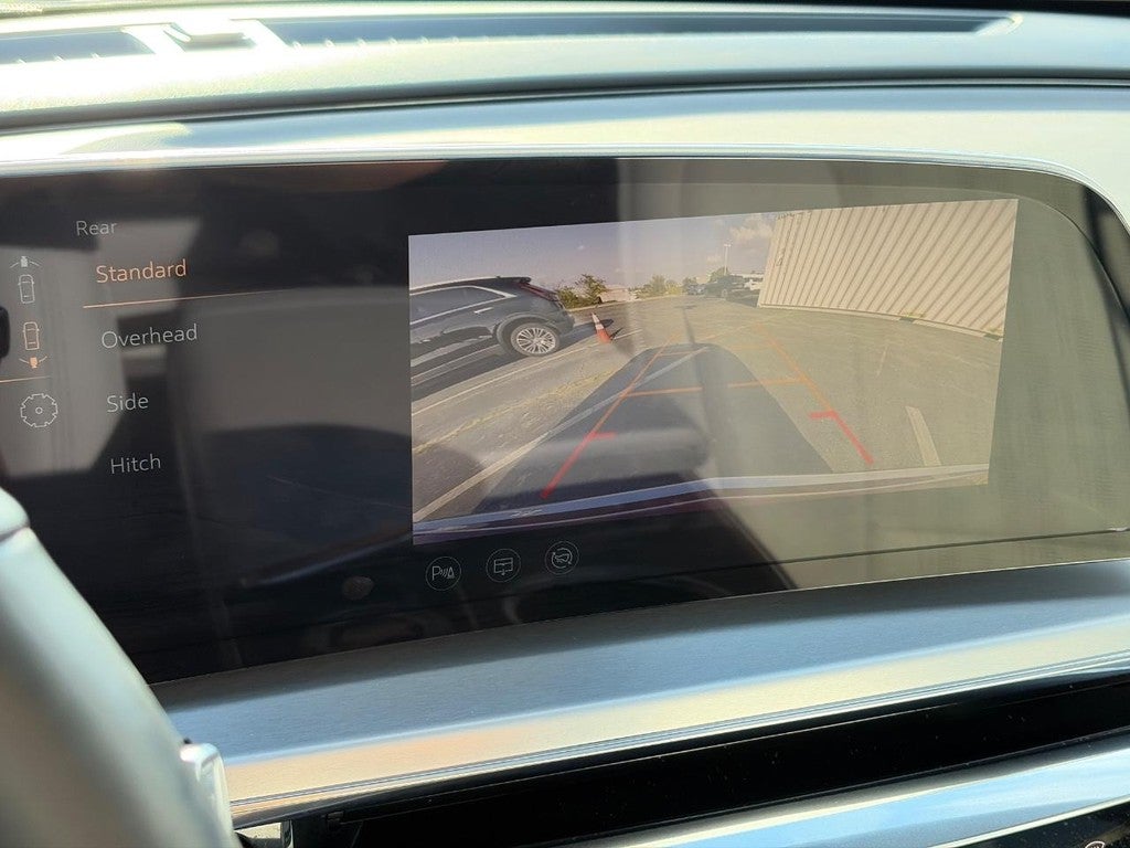2024 Cadillac LYRIQ 4dr Luxury w/1SE
