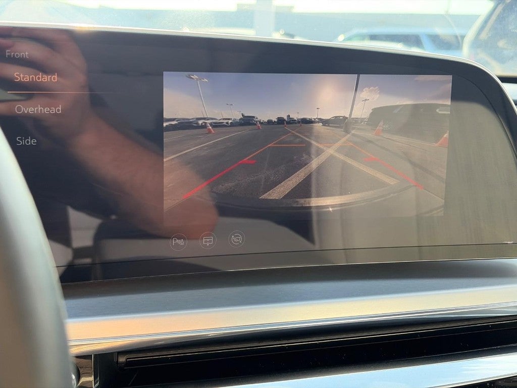 2024 Cadillac LYRIQ 4dr Luxury w/1SE