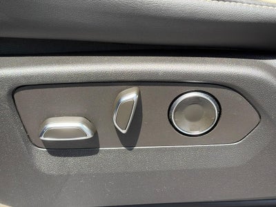 2023 Cadillac Escalade 4WD 4dr Premium Luxury