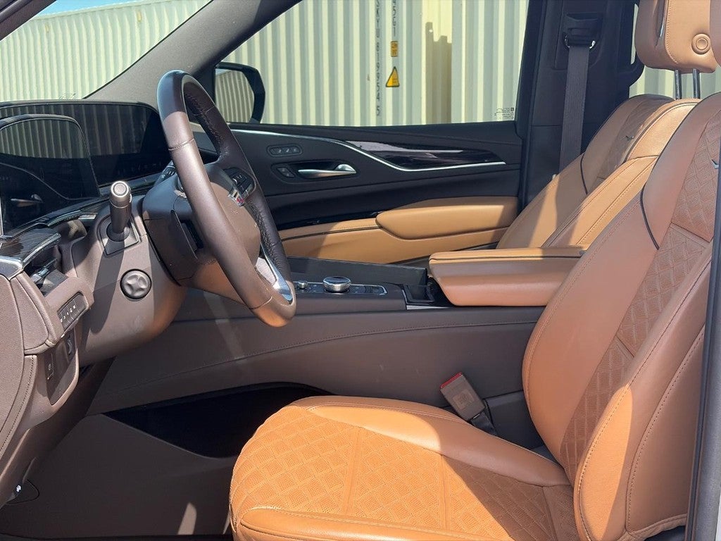 2023 Cadillac Escalade 4WD 4dr Premium Luxury