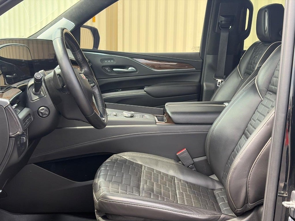 2023 Cadillac Escalade 4WD 4dr Sport Platinum