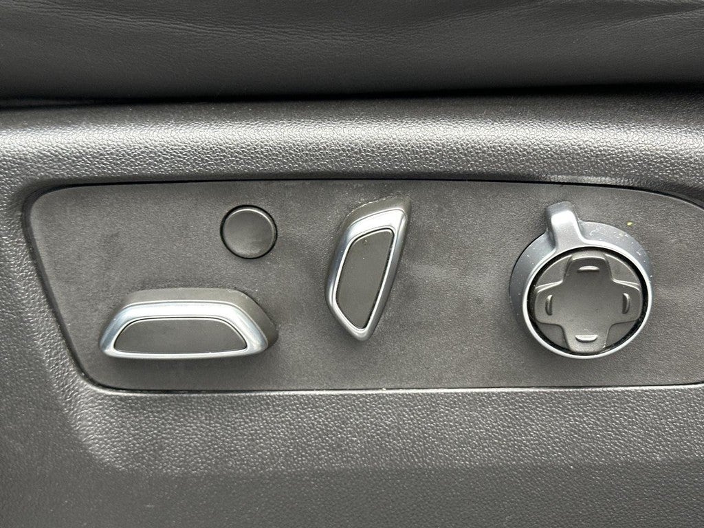 2023 Cadillac Escalade 4WD 4dr Sport Platinum