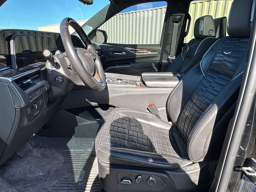 2023 Cadillac Escalade 4WD 4dr Sport Platinum