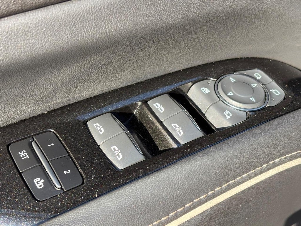 2022 Cadillac Escalade ESV 4WD 4dr Premium Luxury