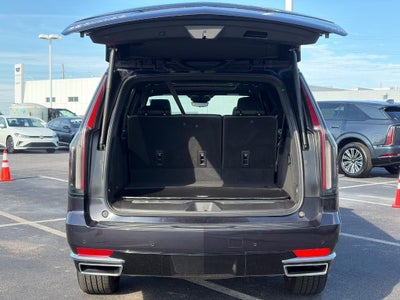 2022 Cadillac Escalade ESV 4WD 4dr Premium Luxury