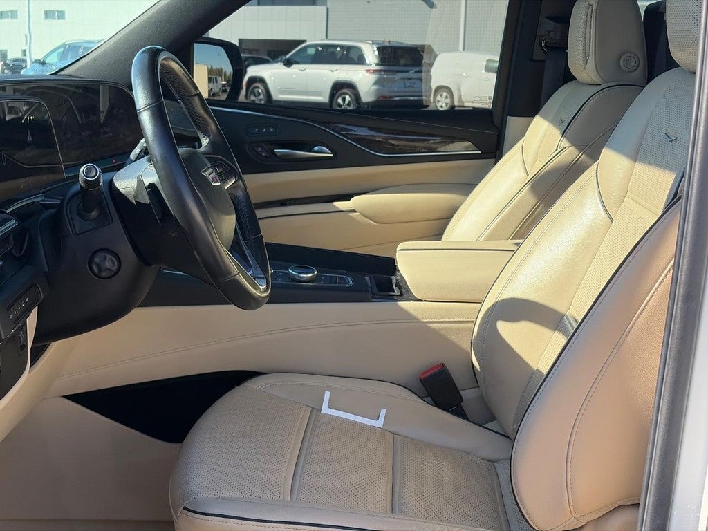 2021 Cadillac Escalade ESV 4WD 4dr Premium Luxury