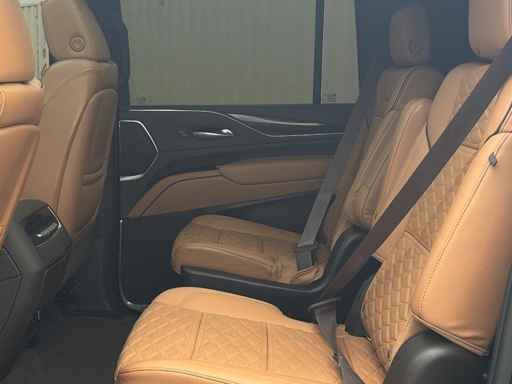 2021 Cadillac Escalade ESV 4WD 4dr Premium Luxury